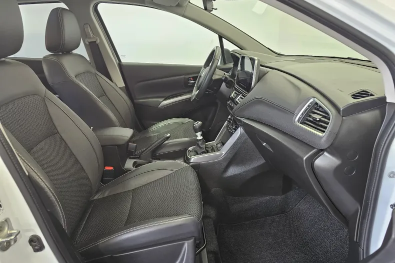 Suzuki S-Cross din 2023 cu 36.196 km - oferta SUZ208978 - foto 30