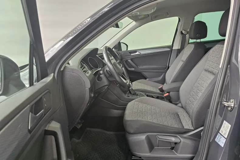 Volkswagen Tiguan din 2023 cu 78.251 km - oferta VOL208980 - foto 5