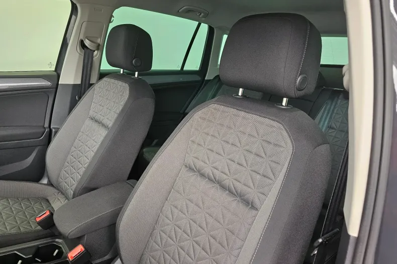 Volkswagen Tiguan din 2023 cu 78.251 km - oferta VOL208980 - foto 8