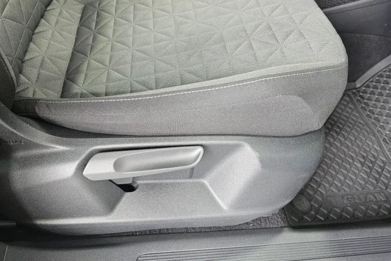 Volkswagen Tiguan din 2023 cu 78.251 km - oferta VOL208980 - foto 28