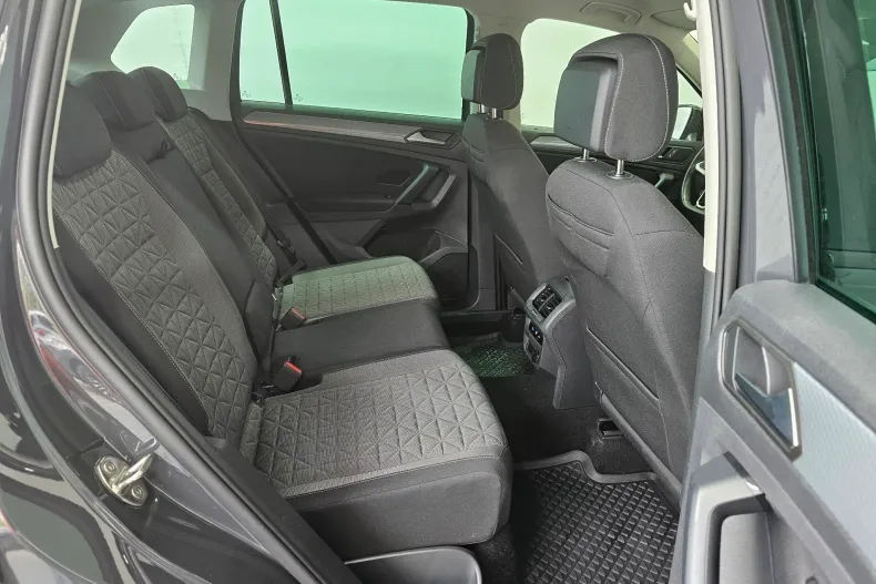 Volkswagen Tiguan din 2023 cu 78.251 km - oferta VOL208980 - foto 29