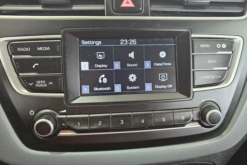 Hyundai i20 din 2020 cu 107.323 km - oferta HYU208984 - foto 15