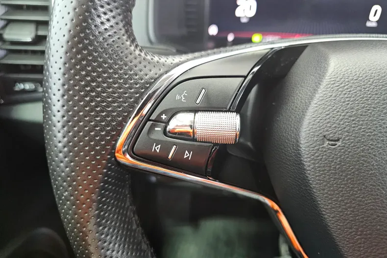 Skoda Karoq din 2021 cu 113.404 km - oferta SKO208985 - foto 14