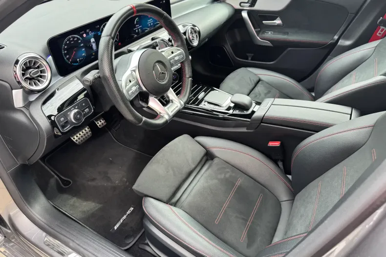 Mercedes-Benz A 35 AMG (Clasa A) din 2021 cu 23.333 km - oferta MER208987 - foto 9