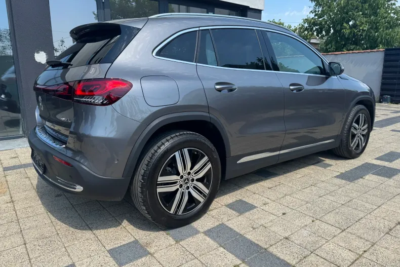 Mercedes-Benz EQA din 2021 cu 10.308 km - oferta MER208988 - foto 7