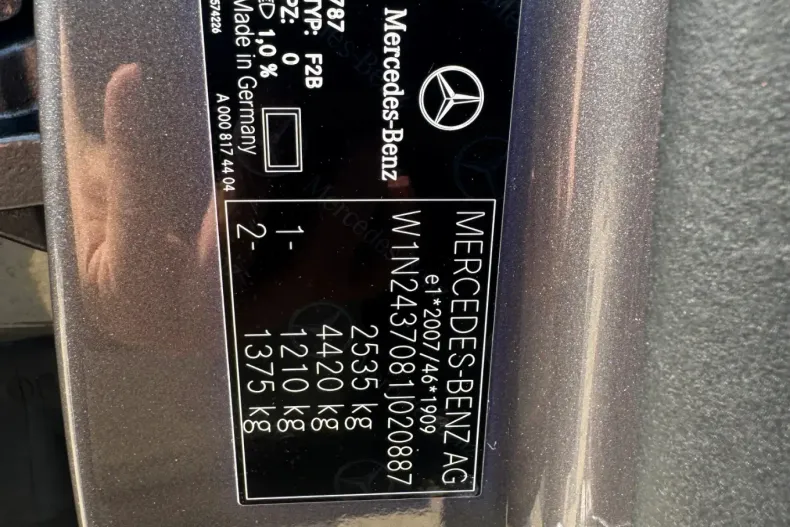 Mercedes-Benz EQA din 2021 cu 10.308 km - oferta MER208988 - foto 18