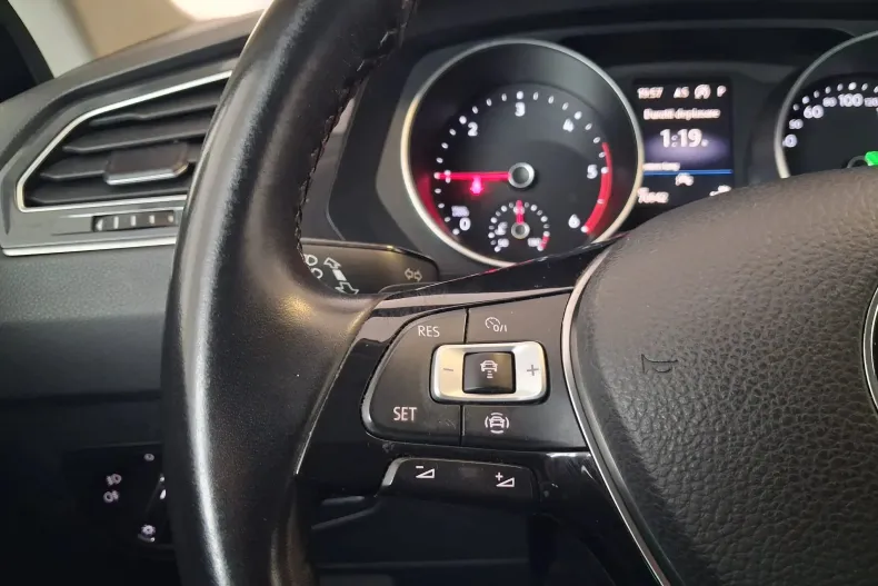 Volkswagen Tiguan din 2020 cu 70.942 km - oferta VOL208989 - foto 12