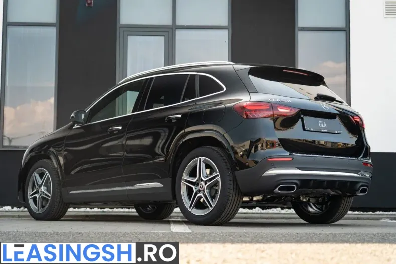 Mercedes-Benz GLA din 2026 cu 1 km - oferta MER208994 - foto 4