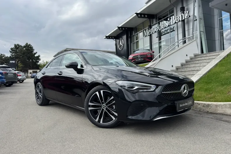Mercedes-Benz CLA 180 (Clasa CLA) din 2025 cu 4.731 km - oferta MER209001 - foto 21