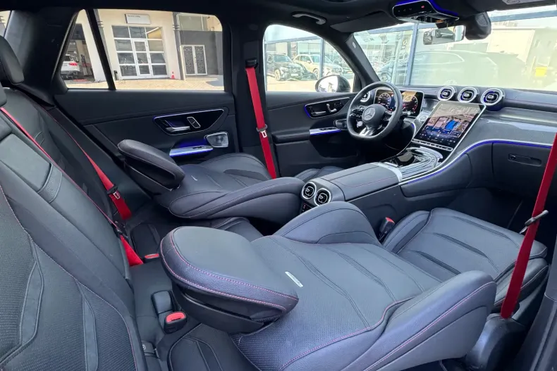 Mercedes-Benz GLC din 2025 cu 7.500 km - oferta MER209004 - foto 10