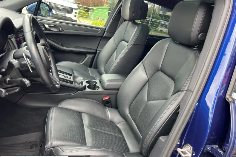 Porsche Macan din 2023 cu 10.420 km - oferta POR209005 - foto 9