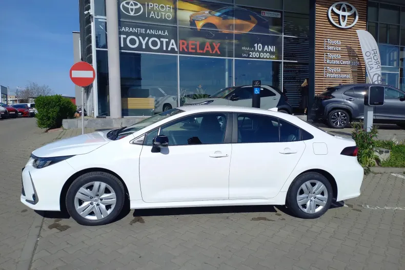 Toyota Corolla din 2025 cu 8.095 km - oferta TOY209006 - foto 4