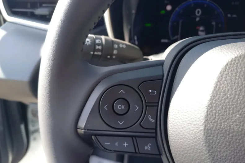 Toyota Corolla din 2025 cu 8.095 km - oferta TOY209006 - foto 19