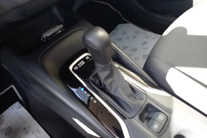 Toyota Corolla din 2025 cu 8.095 km - oferta TOY209006 - foto 22