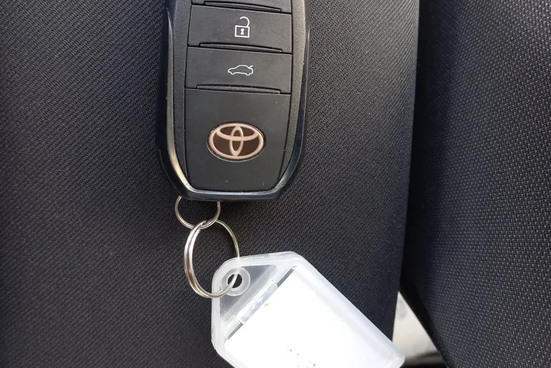 Toyota Corolla din 2025 cu 8.095 km - oferta TOY209006 - foto 26