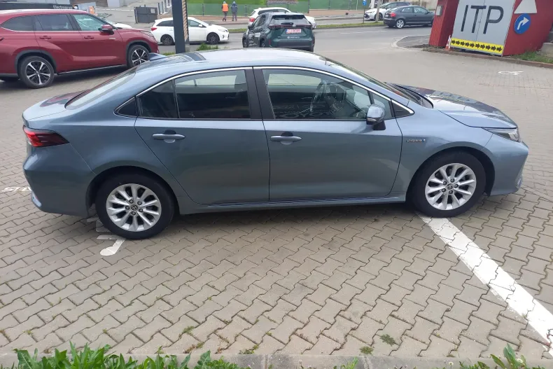 Toyota Corolla din 2021 cu 27.986 km - oferta TOY209007 - foto 7