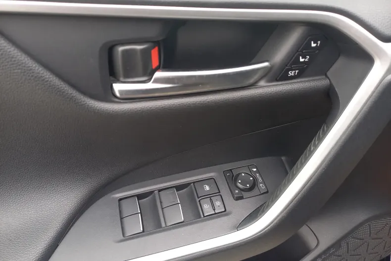 Toyota RAV4 din 2021 cu 106.045 km - oferta TOY209008 - foto 14