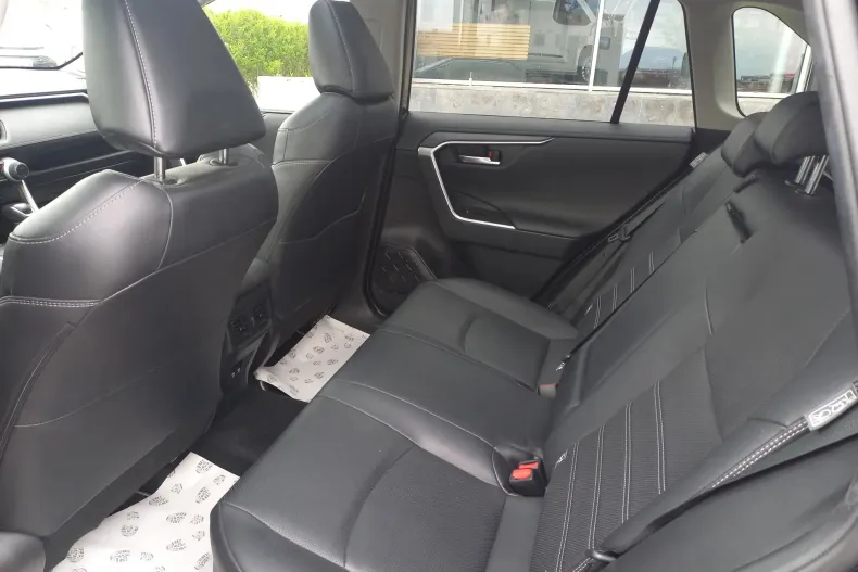 Toyota RAV4 din 2021 cu 106.045 km - oferta TOY209008 - foto 16