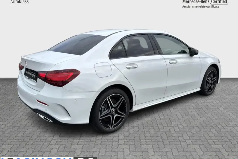 Mercedes-Benz A 250 (Clasa A) din 2023 cu 7.800 km - oferta MER209013 - foto 5