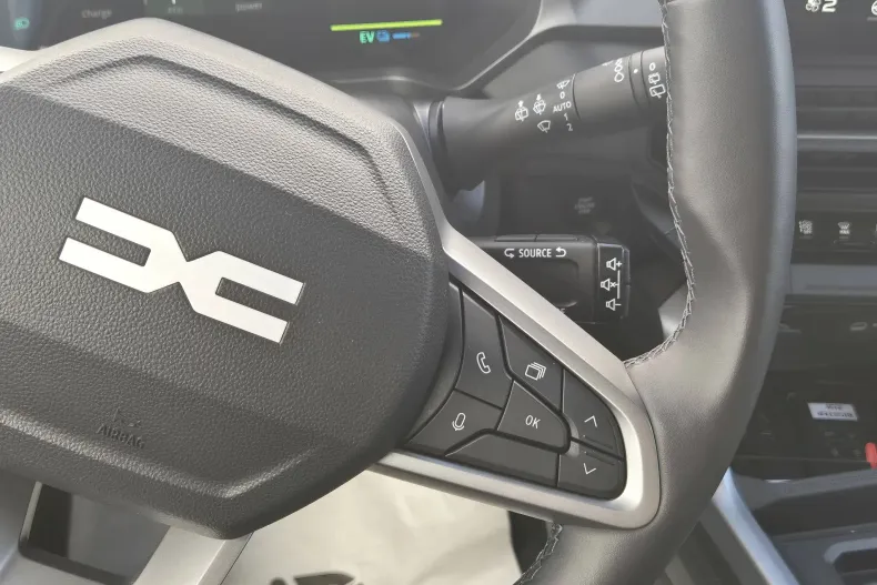 Dacia Bigster din 2025 cu 10.957 km - oferta DAC209019 - foto 17