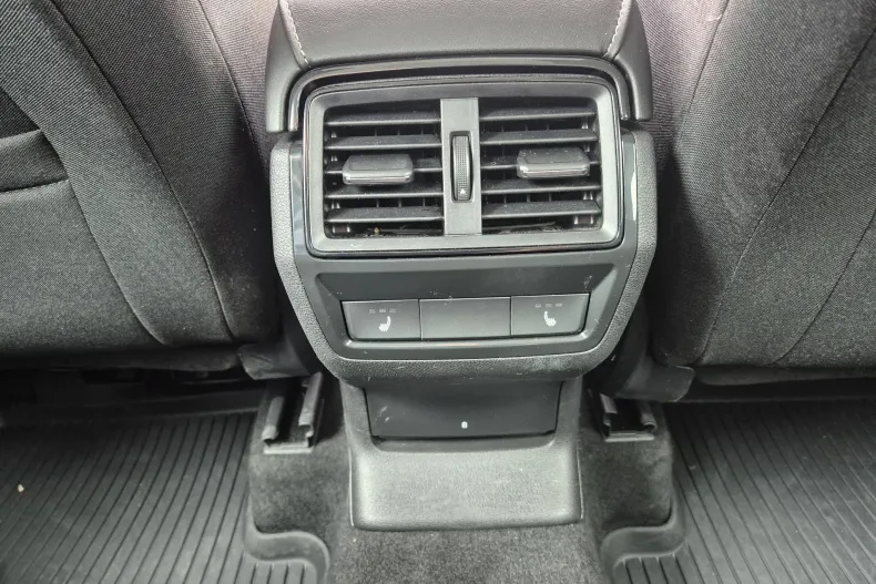 Skoda Karoq din 2026 cu 1.500 km - oferta SKO209024 - foto 12