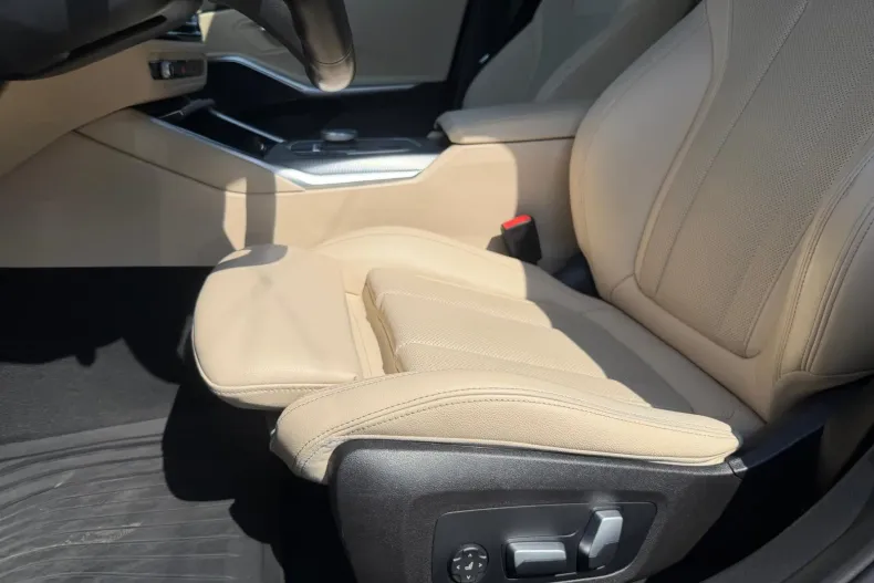 BMW 318d (Seria 3) din 2023 cu 99.785 km - oferta BMW209030 - foto 18