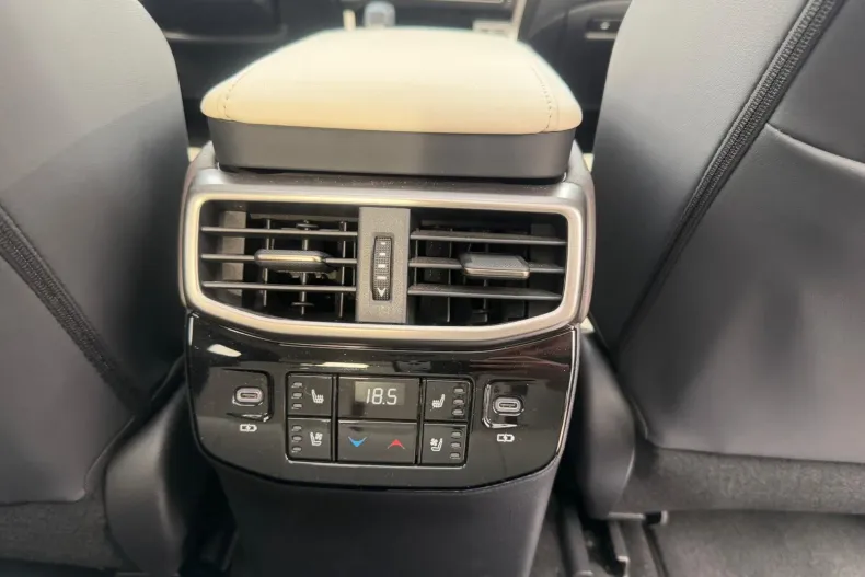 Lexus Seria RX din 2023 cu 46.657 km - oferta LEX209031 - foto 21
