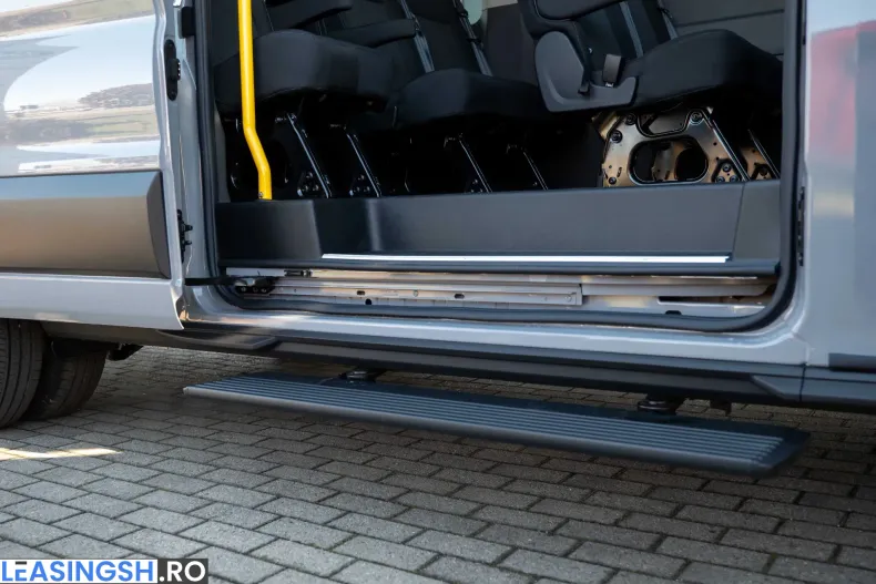 Ford Transit din 2025 cu 2 km - oferta FOR209032 - foto 11
