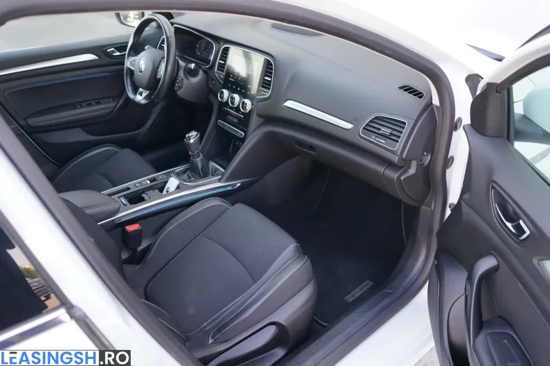 Renault Megane din 2022 cu 50.275 km - oferta REN209035 - foto 26