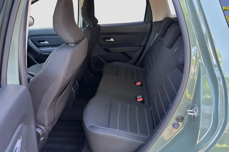 Dacia Duster din 2023 cu 137.000 km - oferta DAC209059 - foto 8