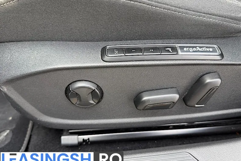 Volkswagen Golf din 2021 cu 143.149 km - oferta VOL209067 - foto 8