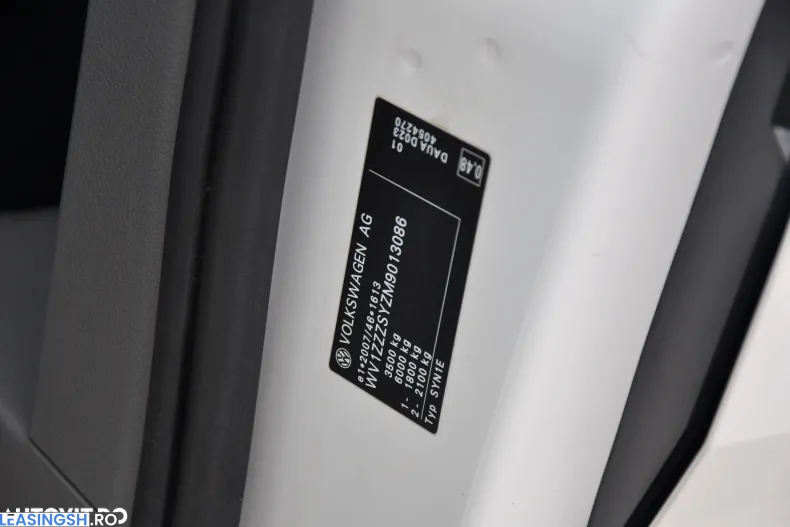 Volkswagen Crafter din 2020 cu 128.668 km - oferta VOL209073 - foto 24
