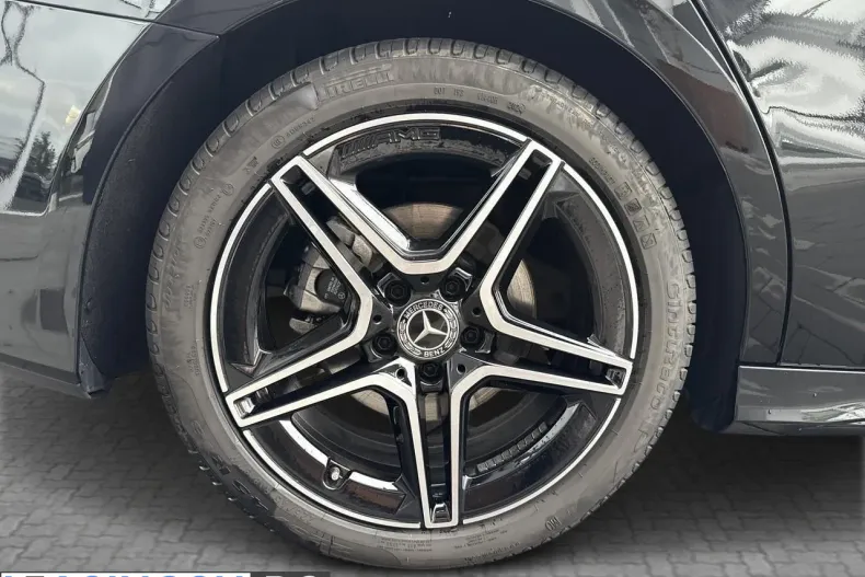 Mercedes-Benz A 200 (Clasa A) din 2024 cu 18.340 km - oferta MER209083 - foto 6