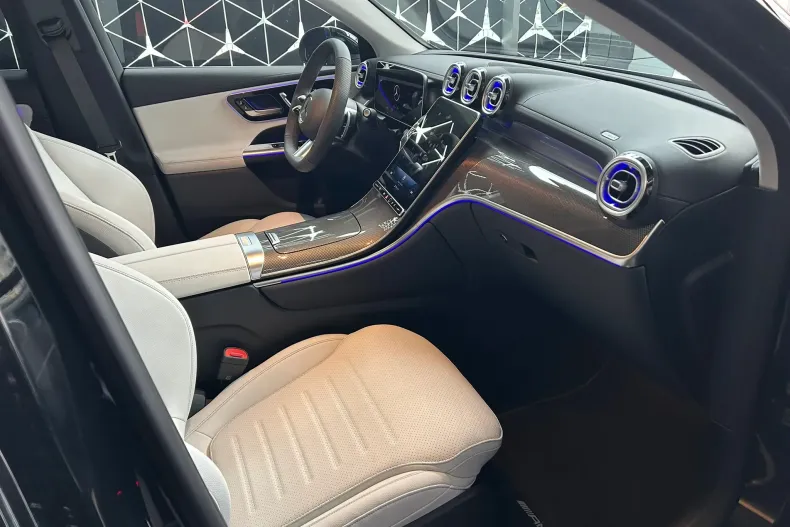 Mercedes-Benz GLC din 2026 cu 3.000 km - oferta MER209089 - foto 11