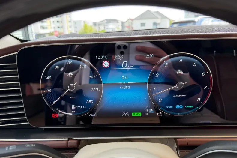 Mercedes-Benz GLS Maybach din 2021 cu 44.983 km - oferta MER209090 - foto 19