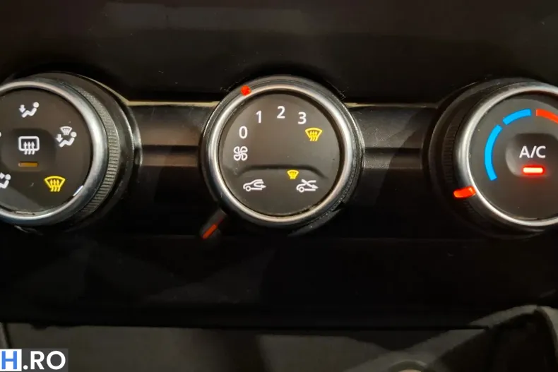 Dacia Duster din 2020 cu 141.493 km - oferta DAC209098 - foto 9