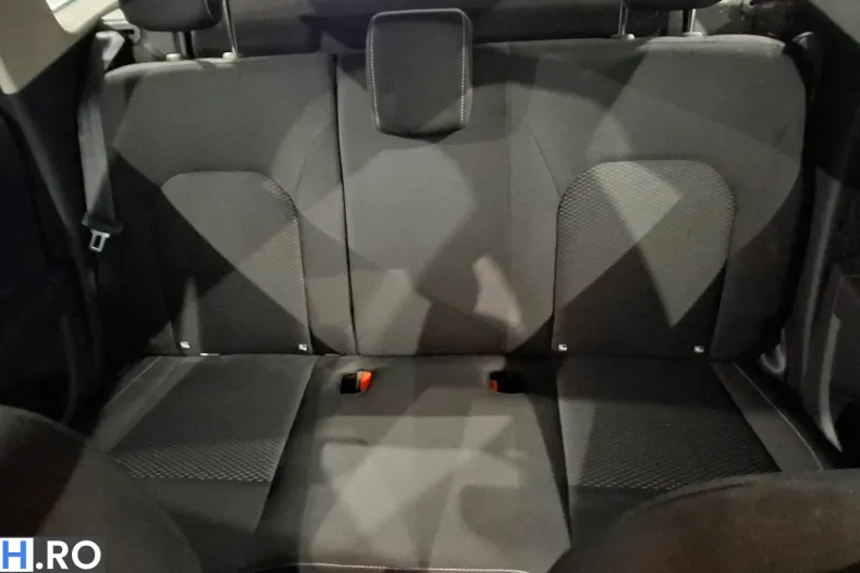 Dacia Duster din 2020 cu 141.493 km - oferta DAC209098 - foto 23