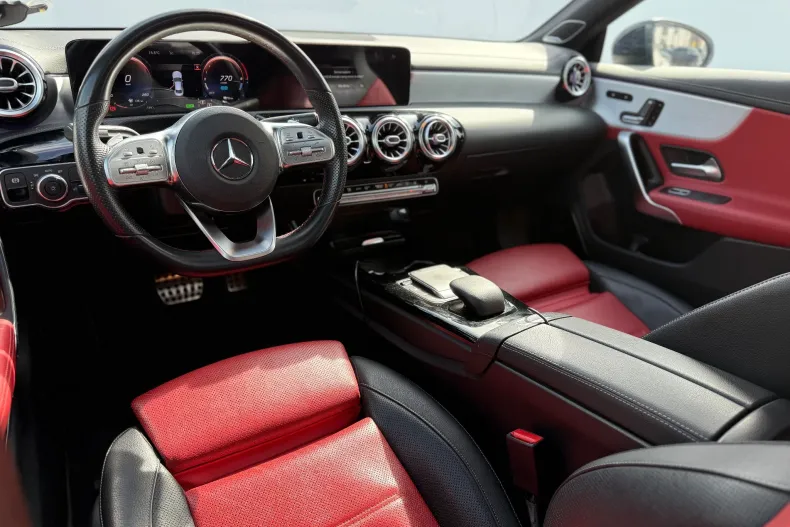 Mercedes-Benz CLA 250 (Clasa CLA) din 2020 cu 80.491 km - oferta MER209108 - foto 4