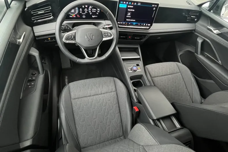 Volkswagen Tiguan din 2025 cu 7.200 km - oferta VOL209109 - foto 10