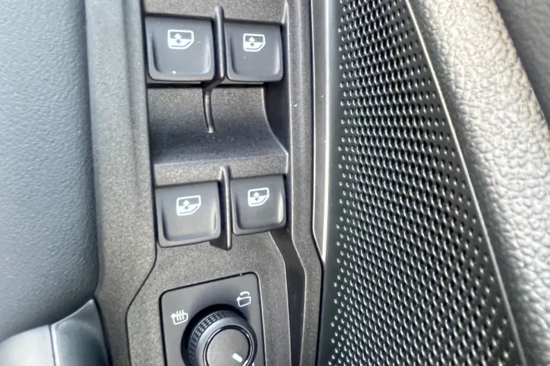 Volkswagen Tiguan din 2025 cu 7.911 km - oferta VOL209110 - foto 12