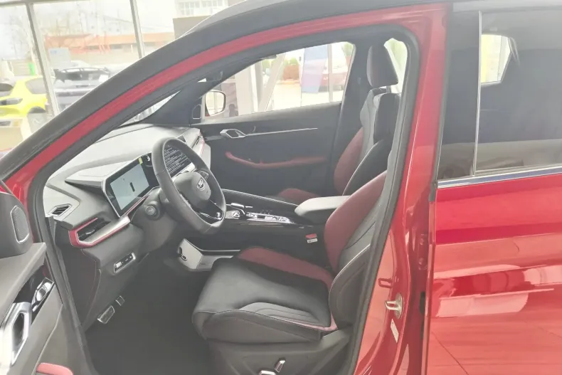 Geely Coolray din 2024 cu 1 km - oferta GEE209119 - foto 9