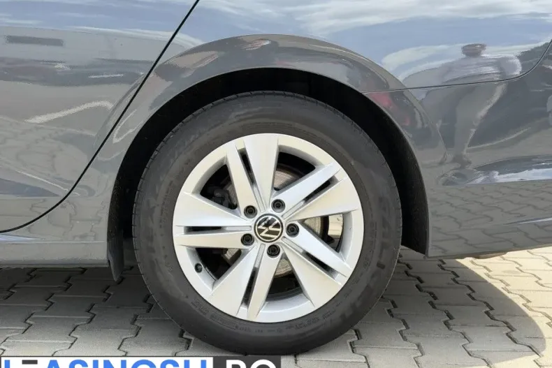 Volkswagen Golf din 2022 cu 142.487 km - oferta VOL209130 - foto 7