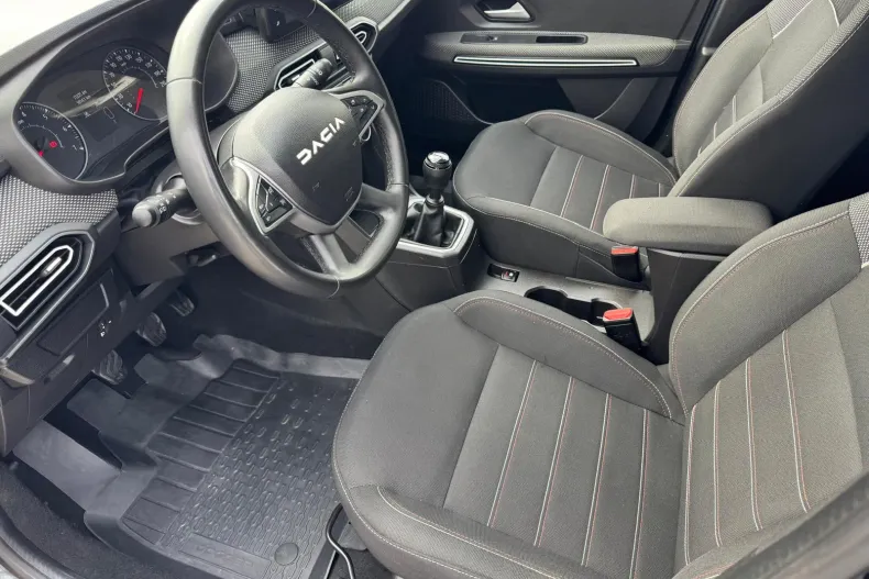Dacia Jogger din 2023 cu 73.325 km - oferta DAC209132 - foto 3