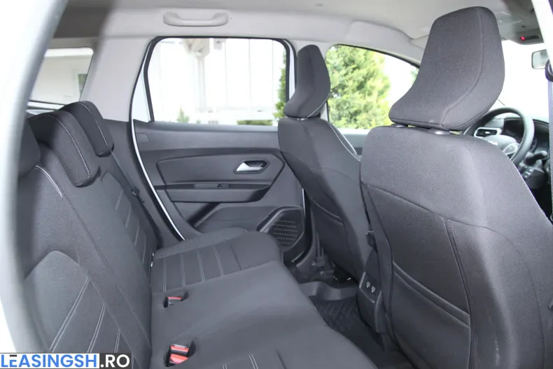 Dacia Duster din 2023 cu 62.000 km - oferta DAC209137 - foto 35