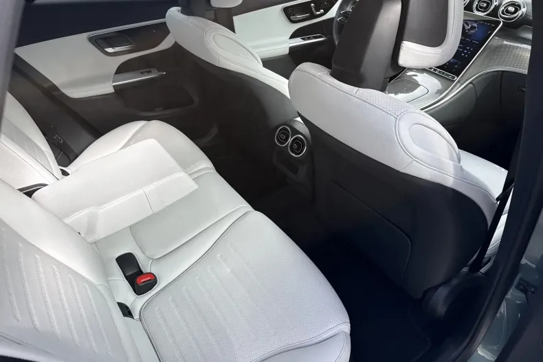 Mercedes-Benz GLC din 2025 cu 3.178 km - oferta MER209142 - foto 26