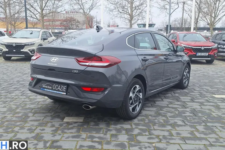 Hyundai i30 din 2024 cu 5.976 km - oferta HYU209146 - foto 4