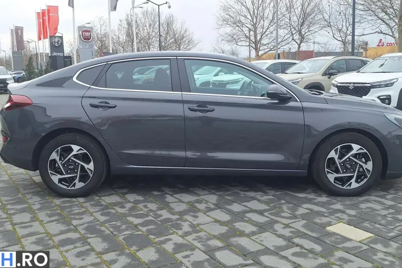 Hyundai i30 din 2024 cu 5.976 km - oferta HYU209146 - foto 8