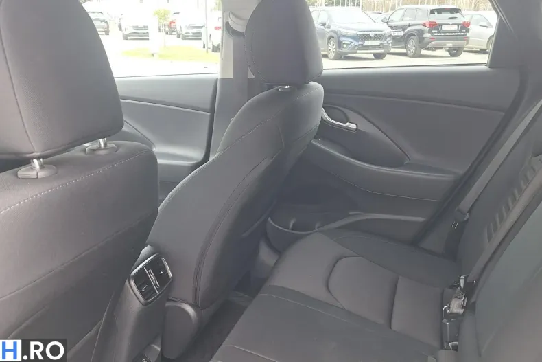 Hyundai i30 din 2024 cu 5.976 km - oferta HYU209146 - foto 14