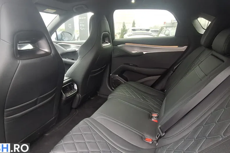 BYD Sealion 7 din 2024 cu 6.200 km - oferta BYD209148 - foto 15