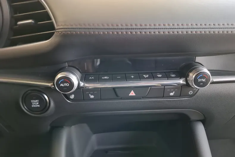 Mazda 3 din 2025 cu 1 km - oferta MAZ209150 - foto 9